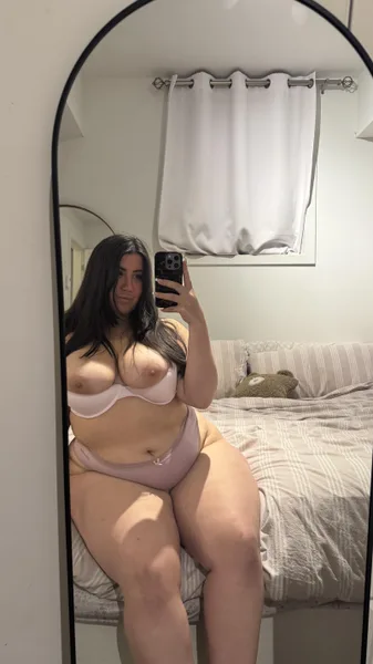 I’m needy, I need you inside me now.